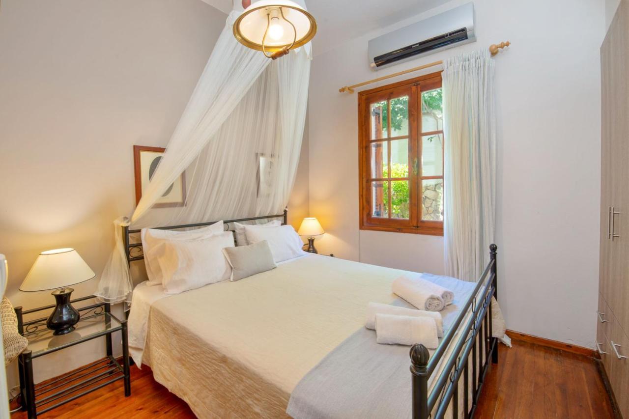 Villa Eleni Paxos Gaios Exterior photo